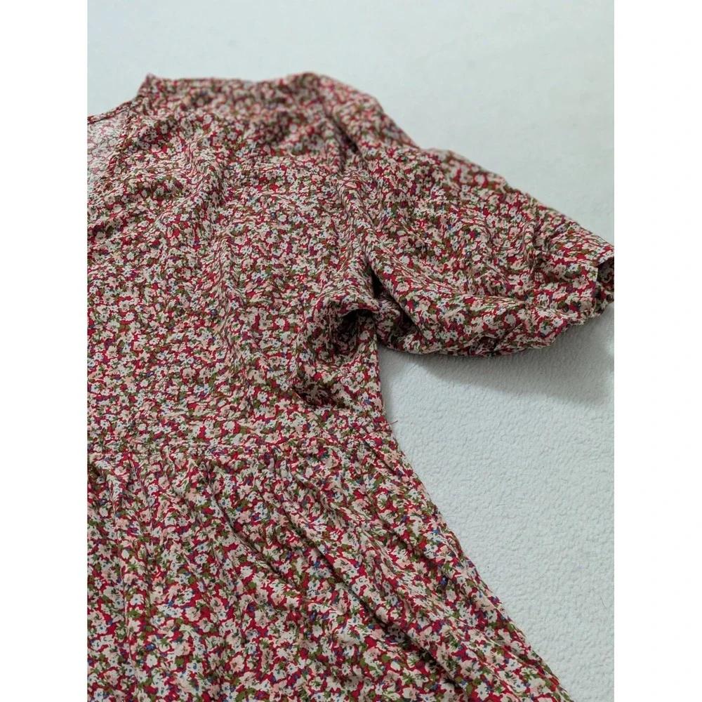 NATURAL LIFE Baby Doll Dress with Pockets Sz Medium Red Ditsy Floral